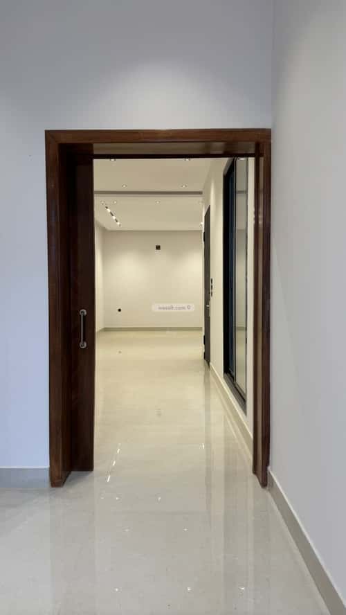 5 bedroom villa in Al Mahdiyyah 17
