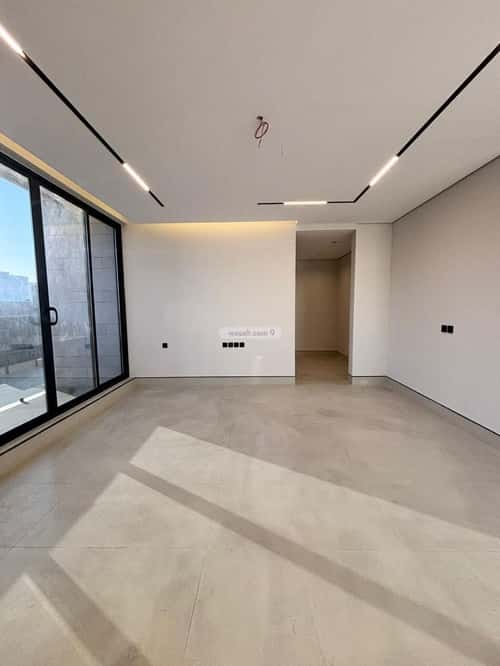 6 bedroom villa in Al Mahdiyyah 2