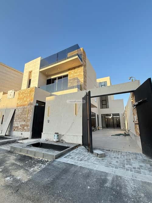 6 bedroom villa in Al Mahdiyyah 5