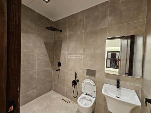 4 bedroom floor in Al Munsiyah 5