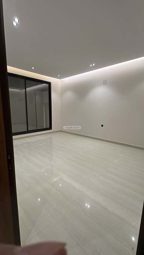 5 bedroom villa in Al Mahdiyyah 13