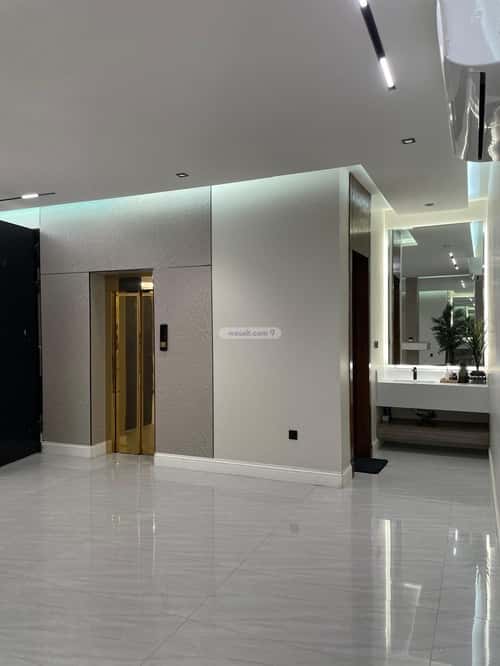 5 bedroom villa in Al Mahdiyyah 20