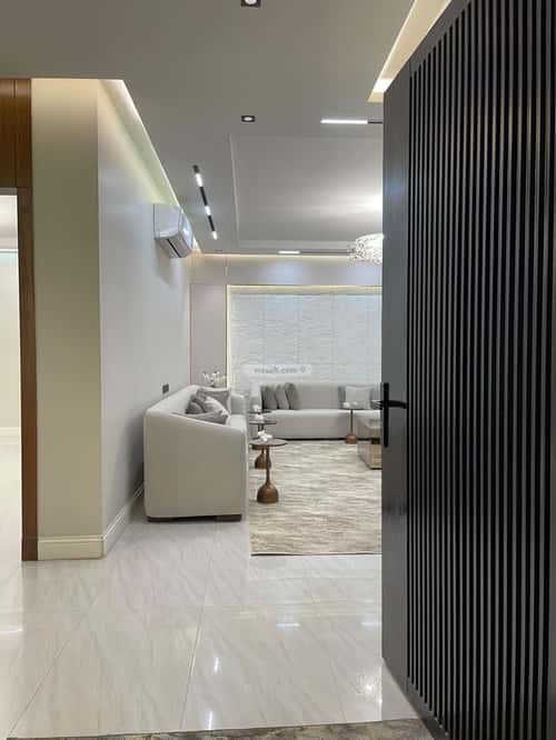 5 bedroom villa in Al Mahdiyyah 4