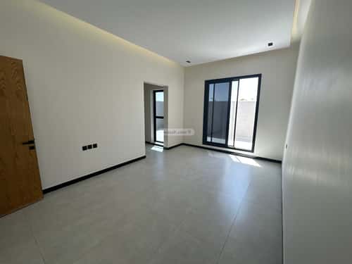 4 bedroom floor in Al Janadriyah 3