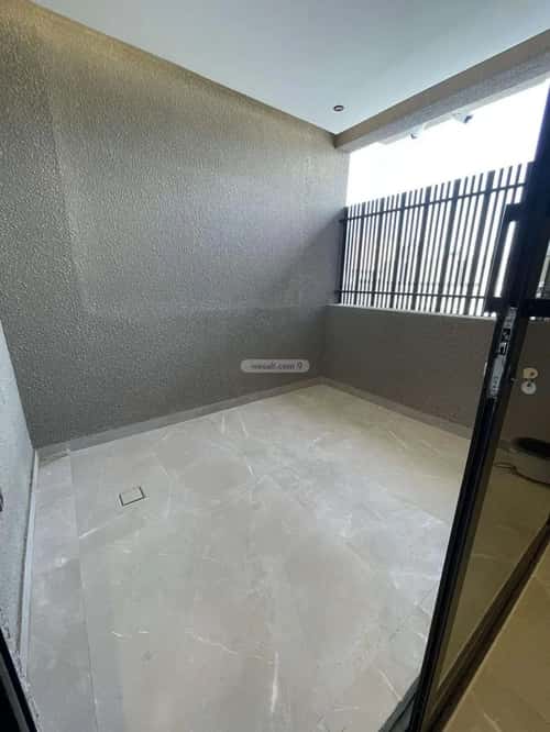 3 bedroom floor in Al Qairawan 5