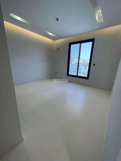 3 bedroom floor in Al Qairawan 7