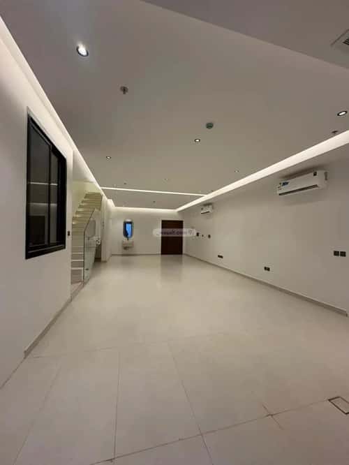 3 bedroom floor in Al Aridh 10