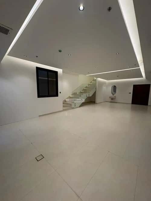 3 bedroom floor in Al Aridh 5