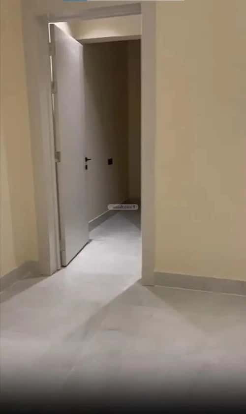 6 bedroom floor in Al Rimal 4
