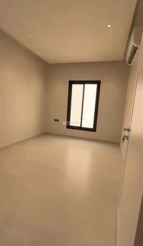 دور 3 غرف في العارض 8