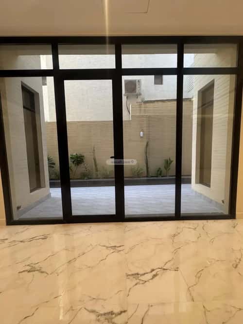 5 bedroom villa in Al Narjis 2