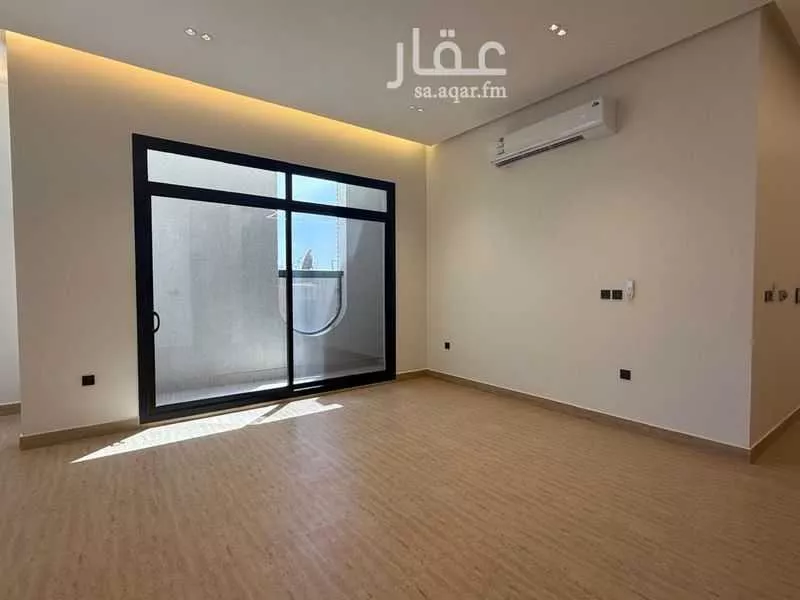 دور 4 غرف في الملك فهد 15