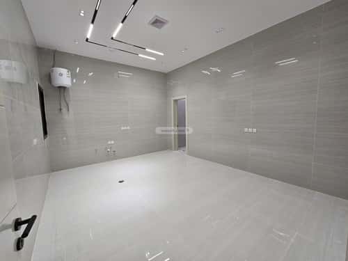 4 bedroom floor in Al Maizilah 3