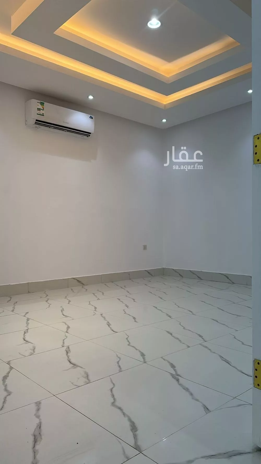 3 bedroom floor in Al Aridh 2