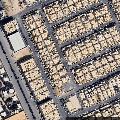 5 bedroom villa in Ishbiliyah 3