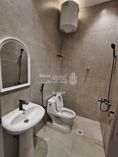 4 bedroom apartment in Al Janadriyah 8