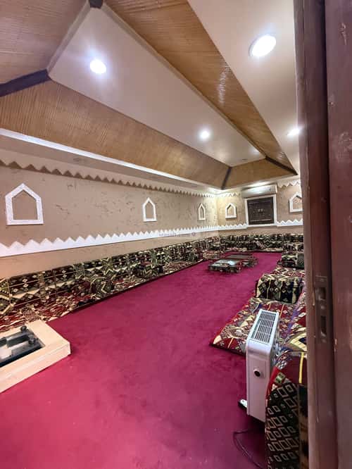 فيلا 10 غرف في السعادة 8