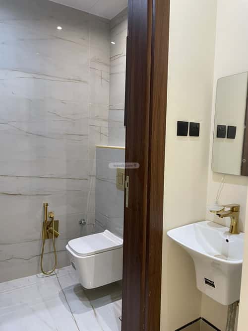 3 bedroom apartment in Al Mahdiyyah 4