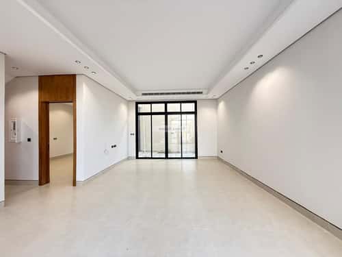 5 bedroom villa in Al Mahdiyyah 1