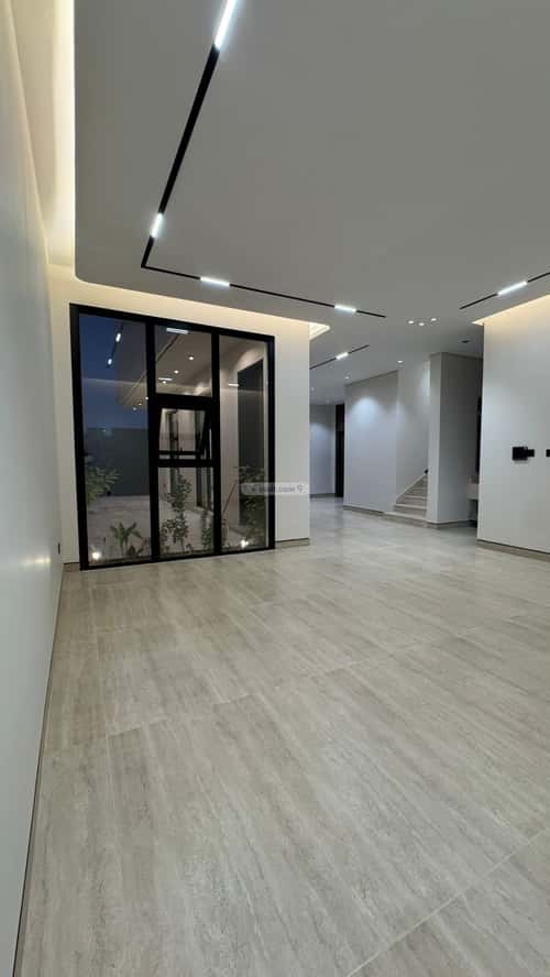 6 bedroom villa in Al Mahdiyyah 8
