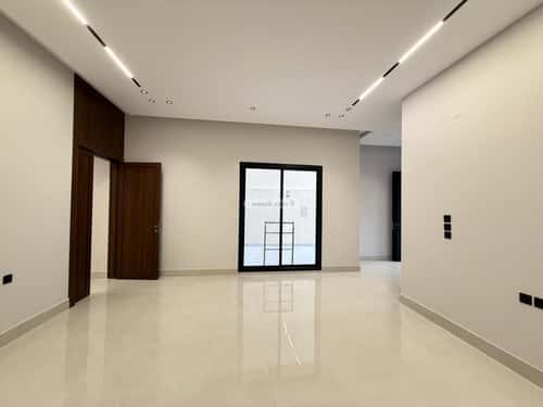 6 bedroom villa in Al Mahdiyyah 4