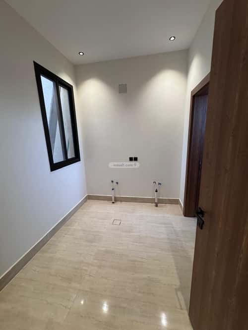 5 bedroom villa in Al Mahdiyyah 5