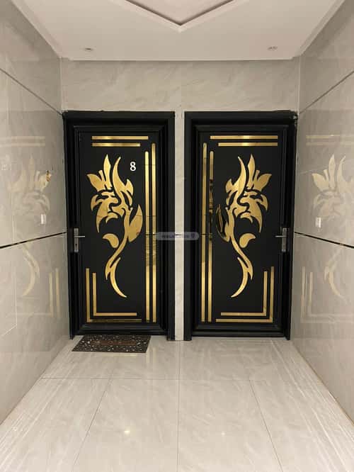 6 bedroom apartment in Dhahrat Laban 1