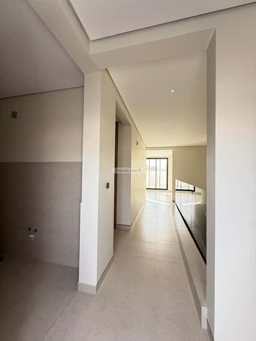 5 bedroom villa in Al Mahdiyyah 3