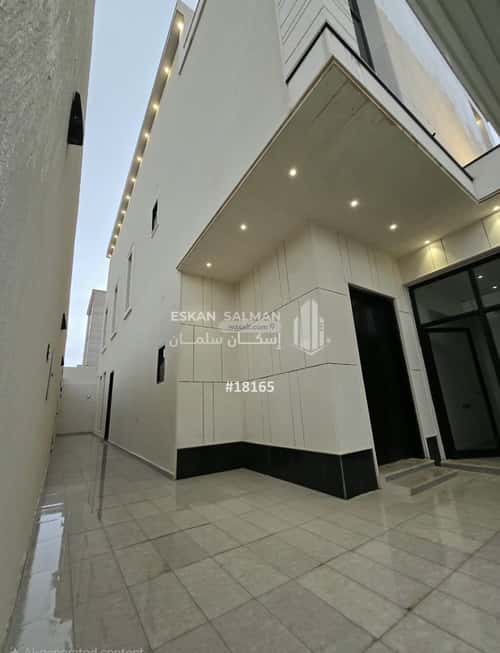 12 bedroom villa in Al Rimal 5