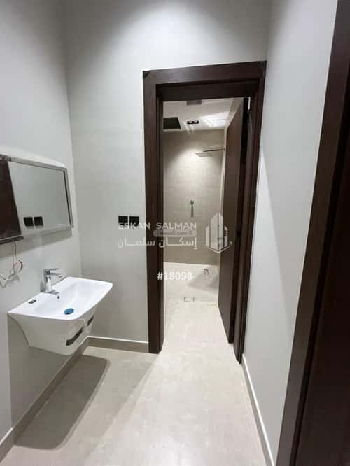 8 bedroom villa in Al Rimal 5