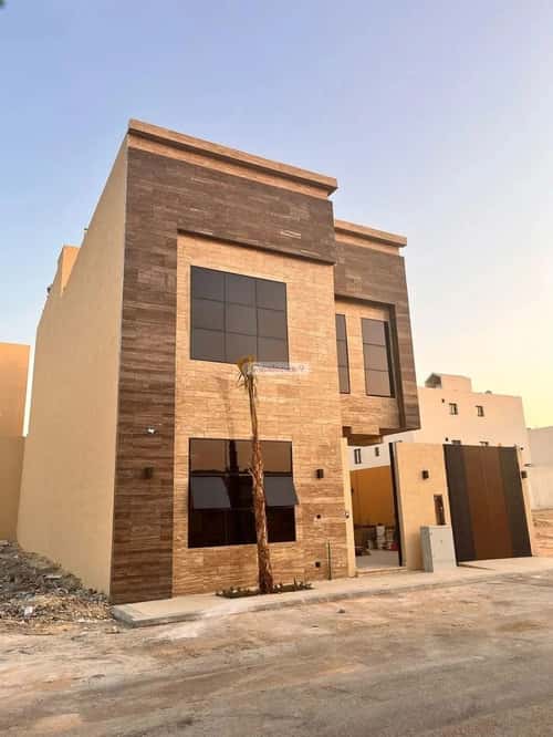 6 bedroom villa in Al Mahdiyyah 2