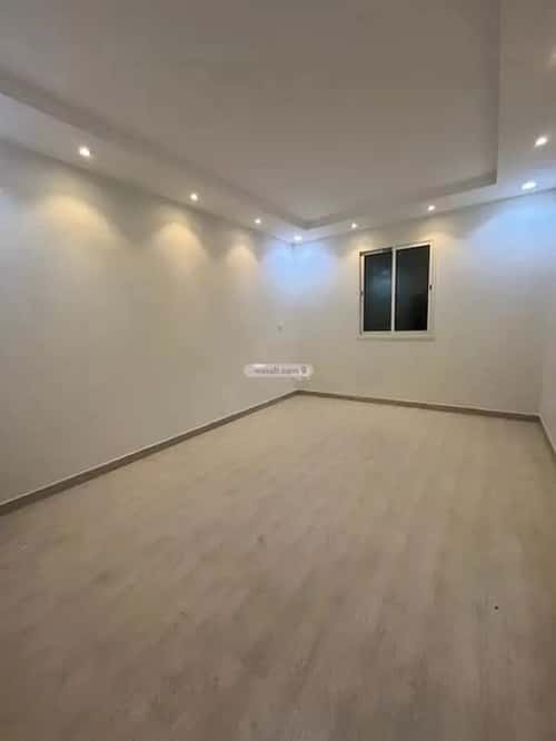 5 bedroom villa in Al Zahrah 3