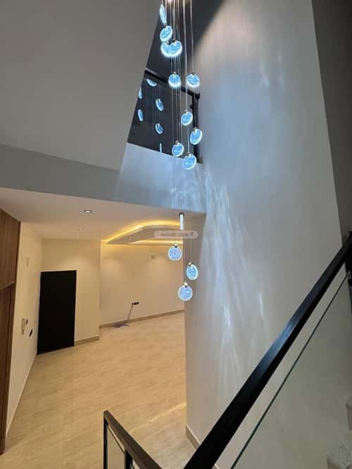 5 bedroom villa in Al Mahdiyyah 3