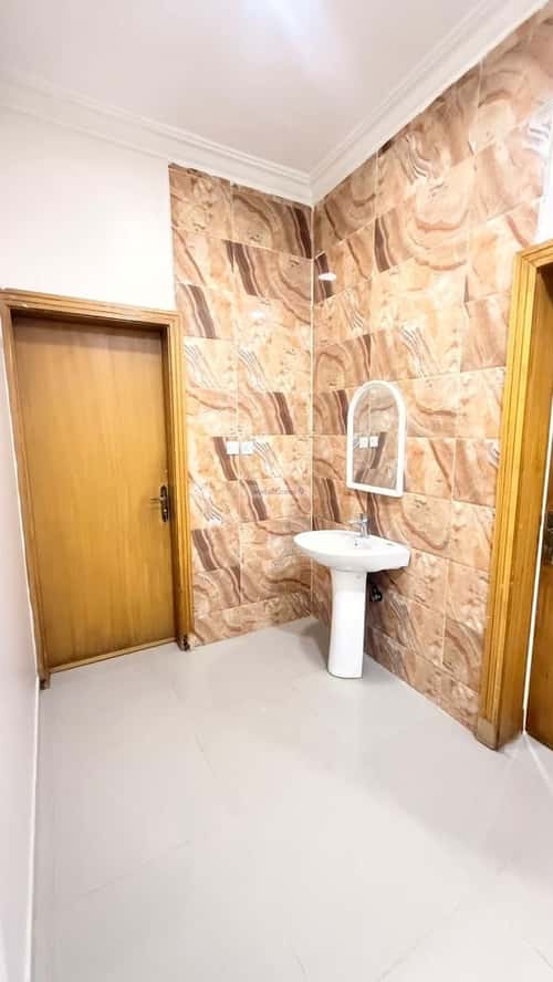 شقة 4 غرف في بدر 3