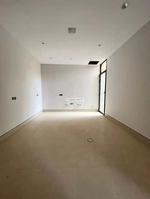 4 bedroom villa in Al Mahdiyyah 6