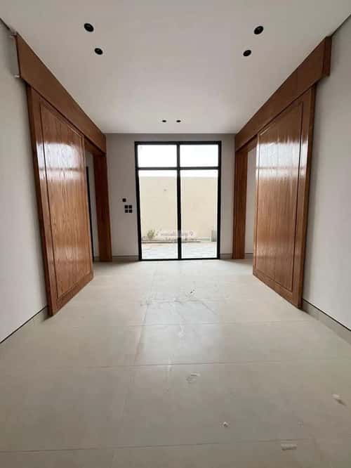 4 bedroom villa in Al Mahdiyyah 13