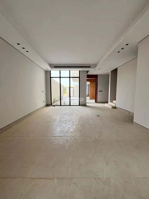 4 bedroom villa in Al Mahdiyyah 11