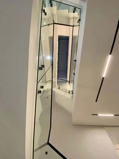 4 bedroom villa in Al Mahdiyyah 2