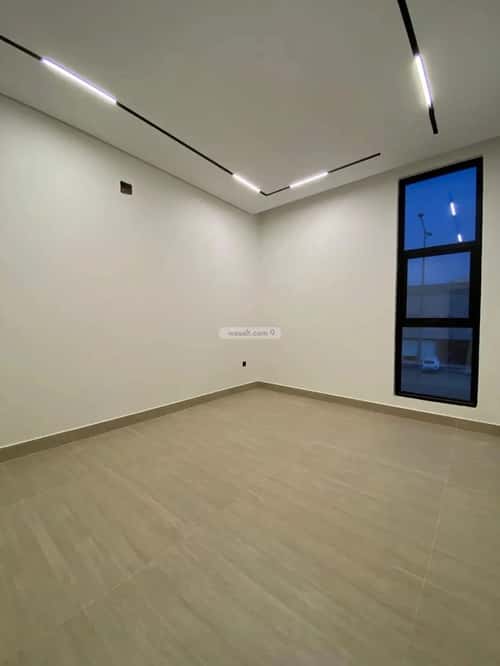 4 bedroom villa in Al Mahdiyyah 5