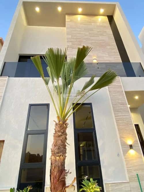 4 bedroom villa in Al Mahdiyyah 2