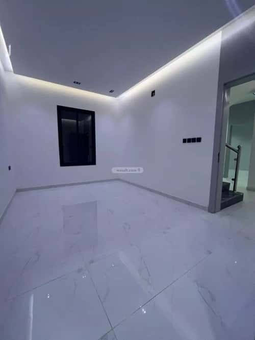 5 bedroom villa in Al Janadriyah 8