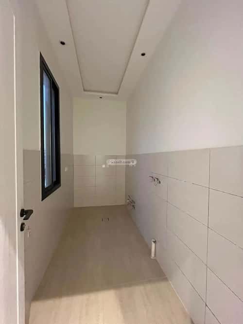 4 bedroom villa in Al Mahdiyyah 11