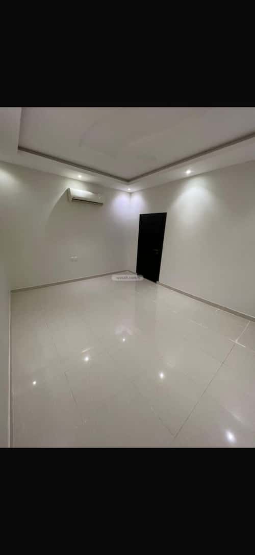 6 bedroom villa in Al Aridh 5