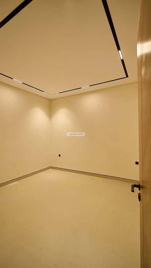 6 bedroom villa in Al Mahdiyyah 7