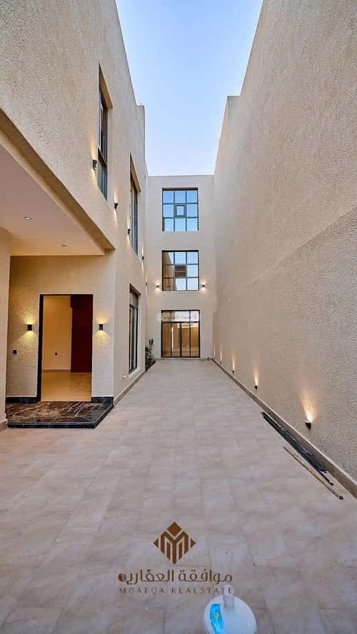 6 bedroom villa in Al Mahdiyyah 11