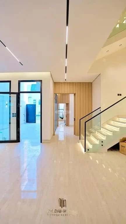 6 bedroom villa in Al Mahdiyyah 1