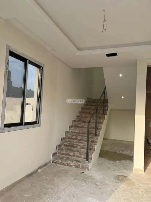 6 bedroom villa in Al Mahdiyyah 2
