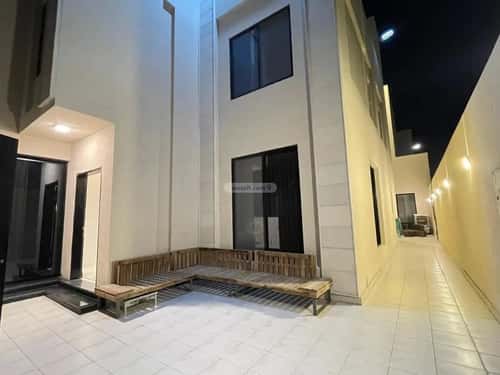 5 bedroom villa in Al Mahdiyyah 7