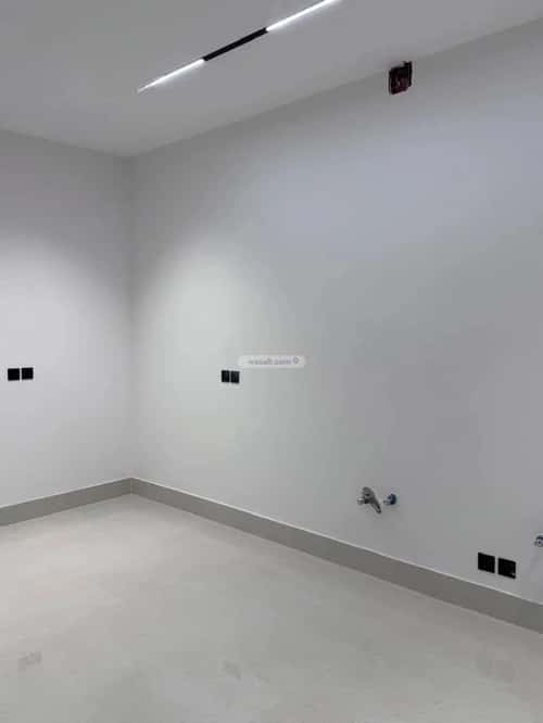 4 bedroom villa in Al Mahdiyyah 9