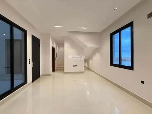 5 bedroom villa in Al Mahdiyyah 6